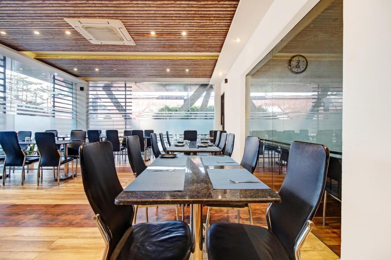 Townhouse Oak 46940 Hotel Vrindavan Sultanpur  Bagian luar foto